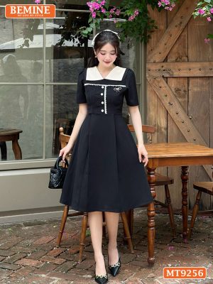 Đầm thiết kế cổ phối đính nút viền ren dáng chữ A MT9256