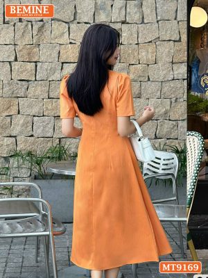 Đầm thiết kế cổ tròn dáng xòe dài MT9169 4