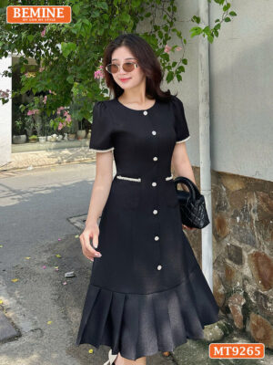 Đầm thiết kế cổ tròn đính nút dáng đuôi cá có xếp ly MT9265 7