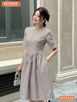 Đầm thiết kế cổ tròn đính nút dáng xòe MT9108 2