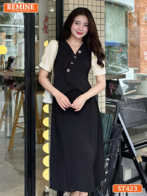 Set áo cổ V đính nút tay phồng chân váy xếp ly ST423 2