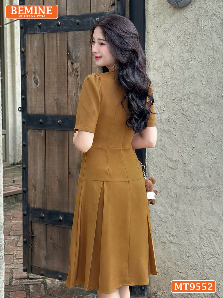 Đầm thiết kế BEMINE cổ vest dáng chữ A eo đính cúc MT9552 4