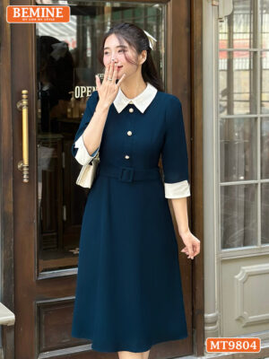 Đầm thiết kế BEMINE cổ đức xòe tay đính cúc MT9804