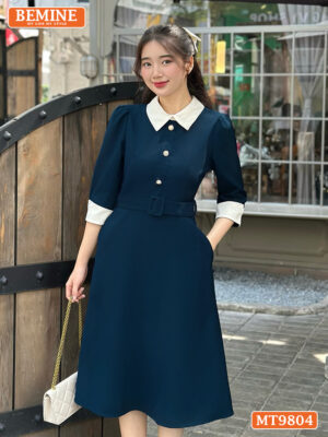 Đầm thiết kế BEMINE cổ đức xòe tay đính cúc MT9804