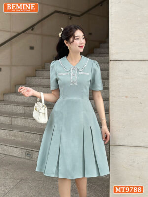 Đầm thiết kế BEMINE cổ sen viền ren kết nút MT9788