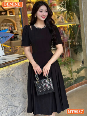 Đầm thiết kế BEMINE cổ tròn đính ngọc viền MT9937