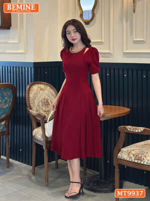 Đầm thiết kế BEMINE cổ tròn đính ngọc viền MT9937