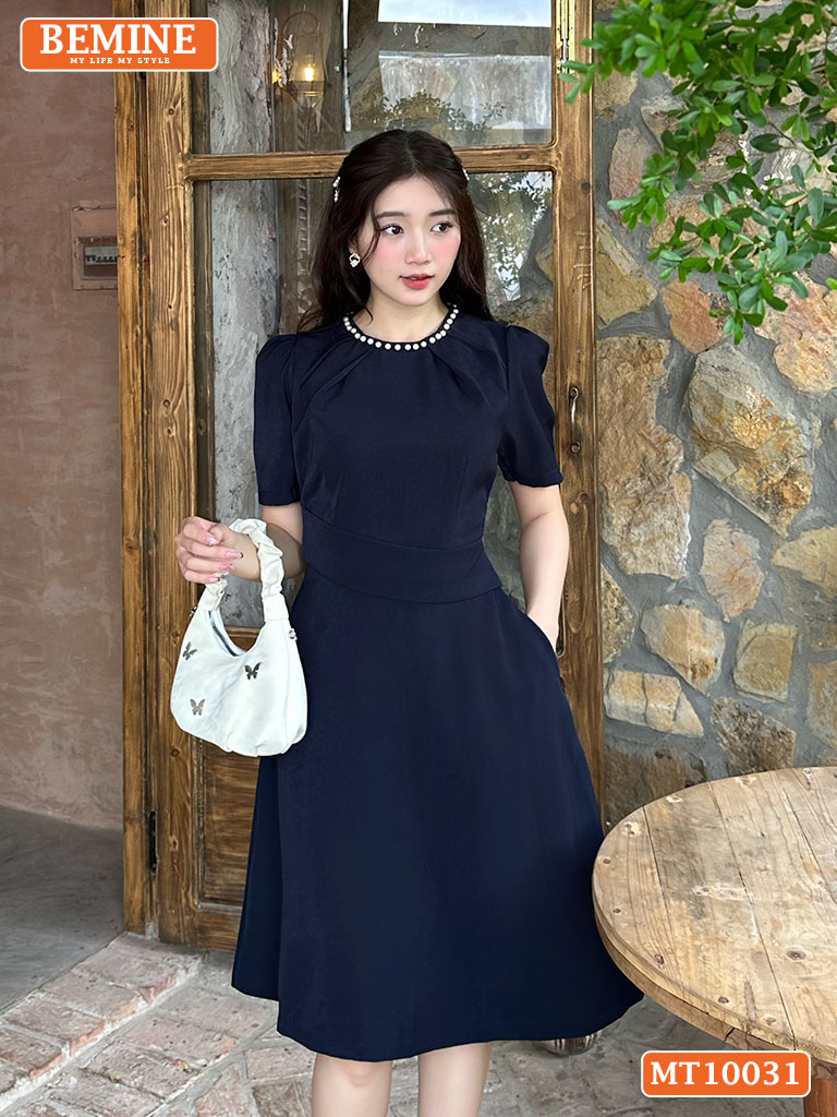 Đầm thiết kế BEMINE cổ đính ngọc xếp ly eo MT10031
