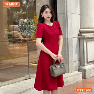Đầm thiết kế BEMINE MT10100 màu đỏ cổ tròn thanh lịch.