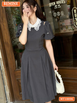 Đầm thiết kế BEMINE cổ ren khoét vai MT10096
