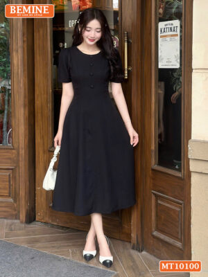 Đầm thiết kế BEMINE cổ tròn đính cúc MT10100