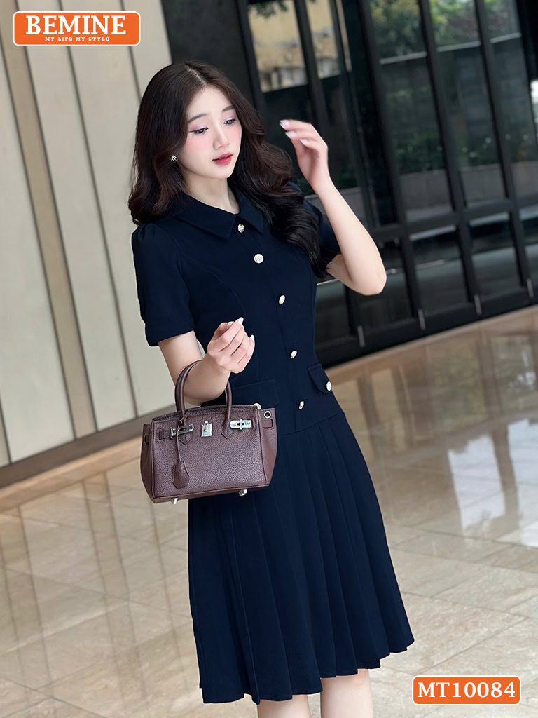 Đầm Thiết Kế BEMINE Cổ Đức Tùng Váy Xếp Ly MT10084