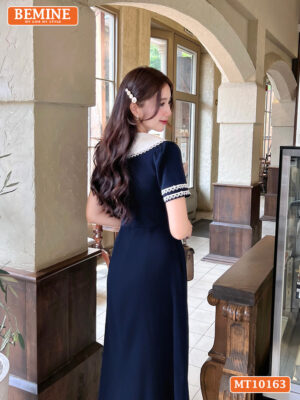 Đầm thiết kế BEMINE cổ tim phối ren hoa xẻ tà MT10163