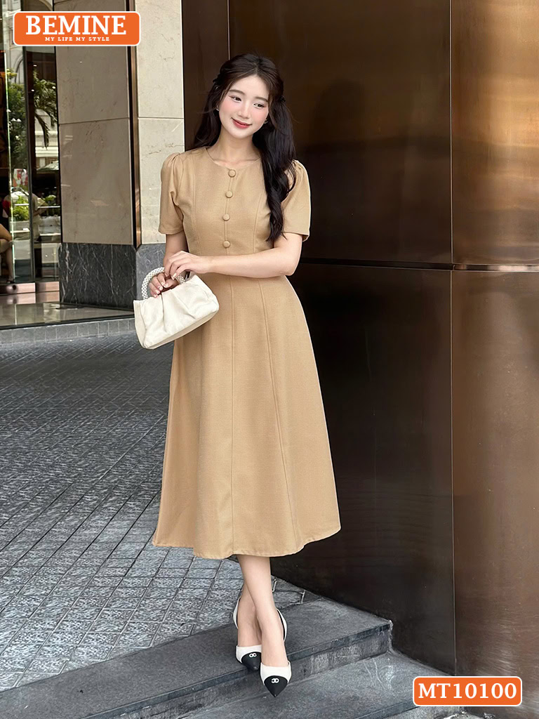 Đầm thiết kế BEMINE cổ tròn đính cúc MT10100