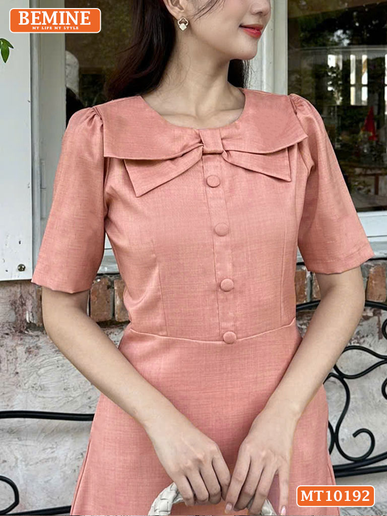 Đầm thiết kế BEMINE cổ tròn nơ dáng xòe MT10192