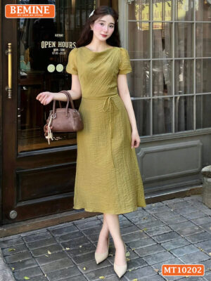Đầm thiết kế BEMINE cổ tròn tơ nhăn MT10202