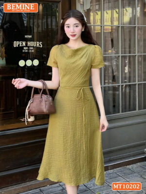 Đầm thiết kế BEMINE cổ tròn tơ nhăn MT10202
