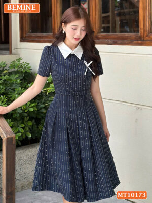 Đầm thiết kế BEMINE cổ đính nơ tùng xếp ly MT10173