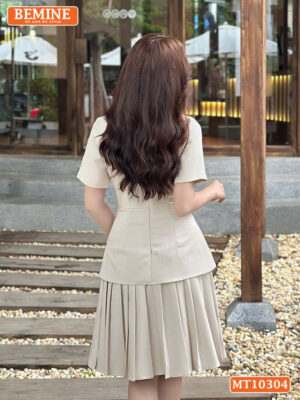 Đầm thiết kế BEMINE cổ sen kiểu váy xếp ly MT10304