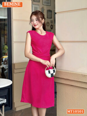 Đầm thiết kế BEMINE cổ tròn eo chéo MT10501