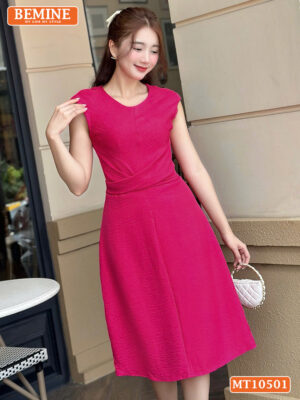 Đầm thiết kế BEMINE cổ tròn eo chéo MT10501