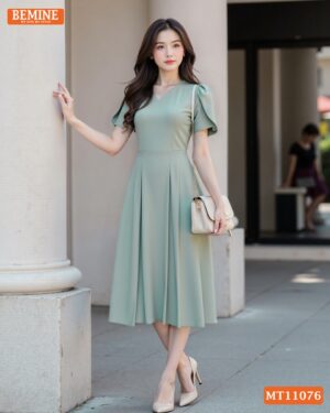 Đầm thiết kế BEMINE cổ tim dáng chữ A MT11076 hình ảnh