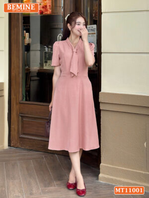 Đầm thiết kế BEMINE cổ tim dáng chữ A MT11001