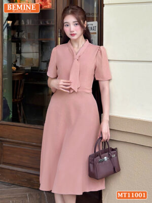 Đầm thiết kế BEMINE cổ tim dáng chữ A MT11001