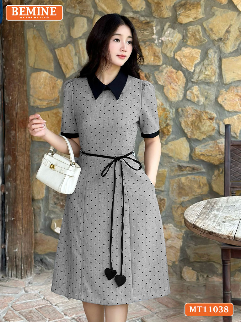 Đầm thiết kế BEMINE cổ đức thắt dây eo tim MT11038