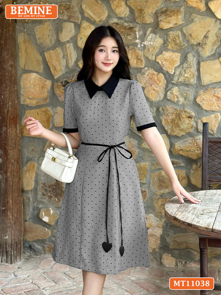 Đầm thiết kế BEMINE cổ đức thắt dây eo tim MT11038