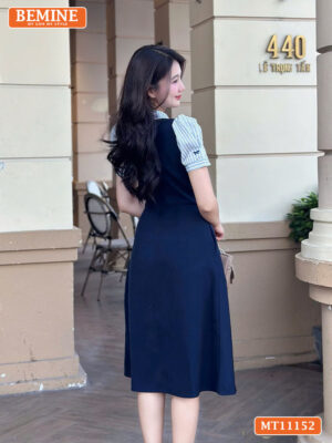Đầm thiết kế BEMINE cổ phối sọc đính nơ MT11152