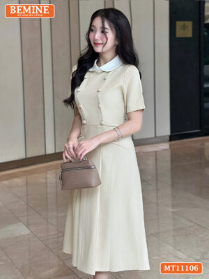 Đầm thiết kế BEMINE cổ sen đính cúc kẻ sọc MT11106