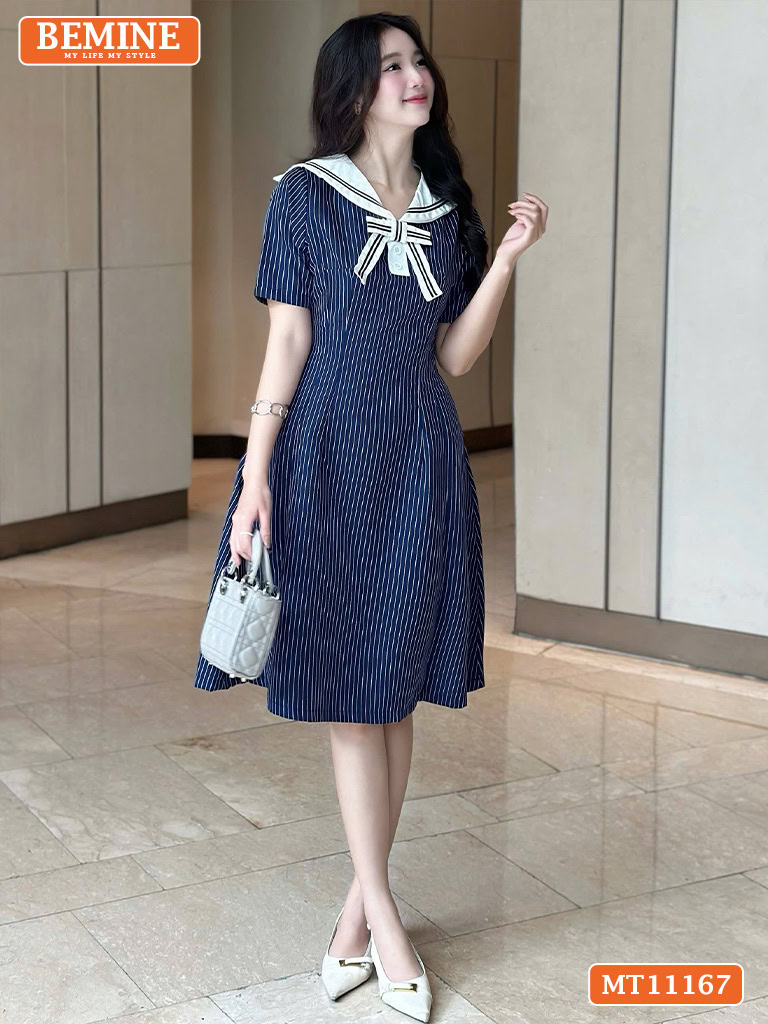 Đầm thiết kế BEMINE cổ thủy thủ sọc in MT11167