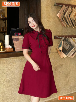 Đầm thiết kế BEMINE cổ tròn có dây nơ phối MT11094