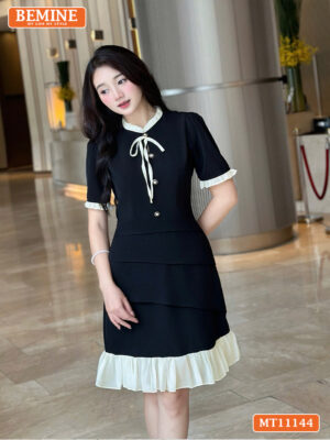 Đầm thiết kế BEMINE cổ trụ xếp ly dáng chữ A MT11144