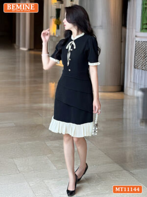 Đầm thiết kế BEMINE cổ trụ xếp ly dáng chữ A MT11144