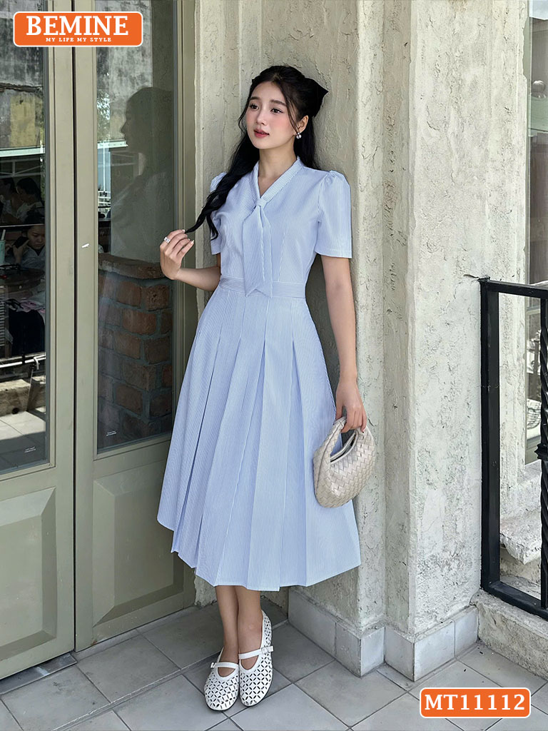 Đầm thiết kế BEMINE cổ cavat tùng xếp ly MT11112