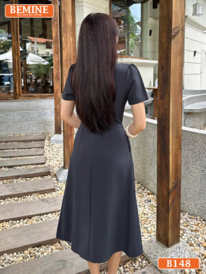 Đầm thiết kế BEMINE cổ đức kèm nơ tùng váy xếp ly B148