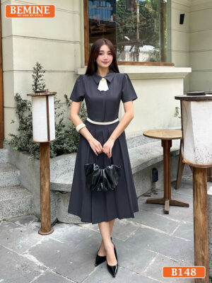 Đầm thiết kế BEMINE cổ đức kèm nơ tùng váy xếp ly B148