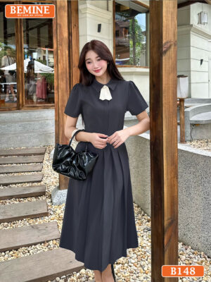 Đầm thiết kế BEMINE cổ đức kèm nơ tùng váy xếp ly B148