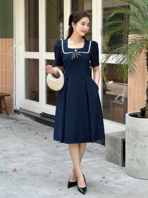 Đầm Cổ Vuông hình ảnh