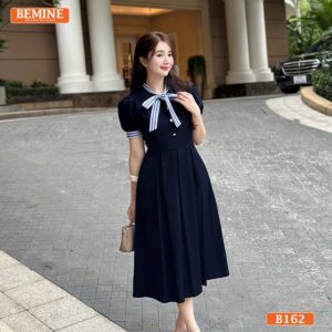 Đầm BEMINE B162 cổ trụ phối sọc nơ dáng A be nhạt sang trọng cực tôn dáng