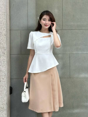 Chân váy ngắn hình ảnh