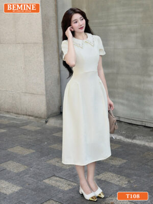 Đầm thiết kế cao cấp BEMINE T108 màu sắc trang nhã, kết hợp cổ đức mang lại sự chỉn chu, quý phái.
