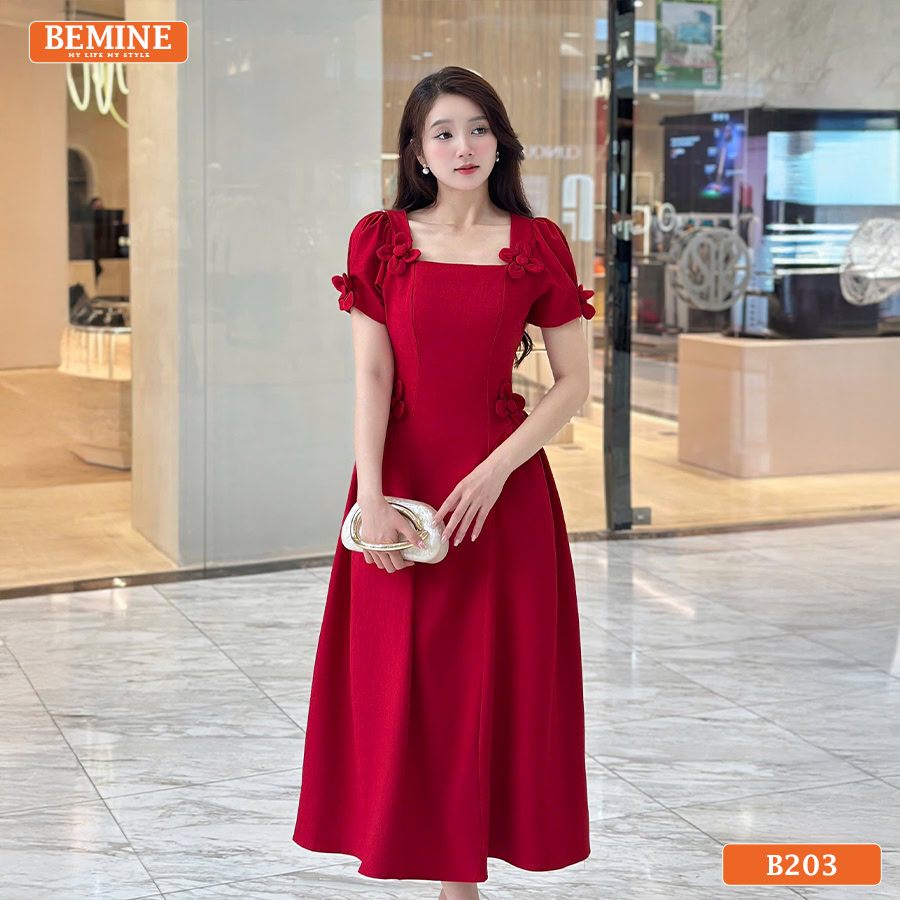 Đầm thiết kế BEMINE B203 phong cách cổ vuông quyến rũ.