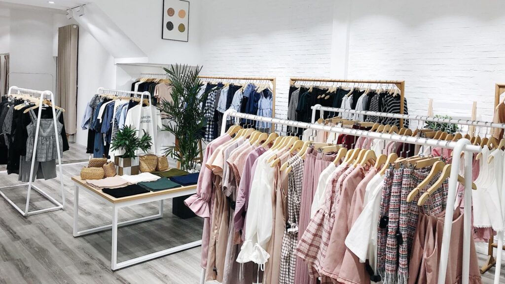 Top 10+ Cửa Hàng Thời Trang Nữ Đẹp, Phong Cách tại TPHCM shop 4