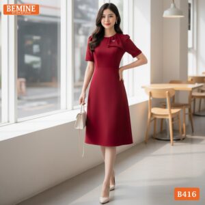 Trang phục công sở cao cấp BEMINE B416 dáng chữ A cổ tròn hiện đại.