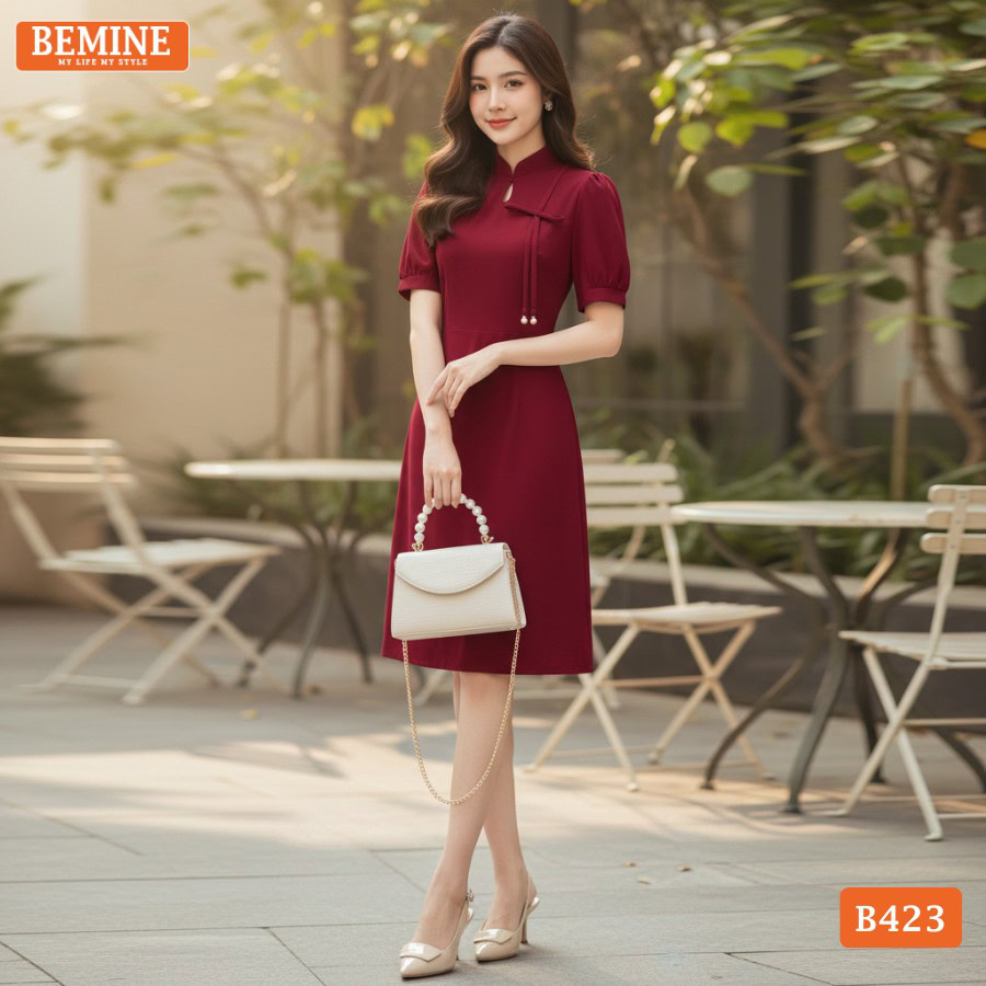 Phong cách thời trang dạo phố nữ tính với đầm BEMINE B423.