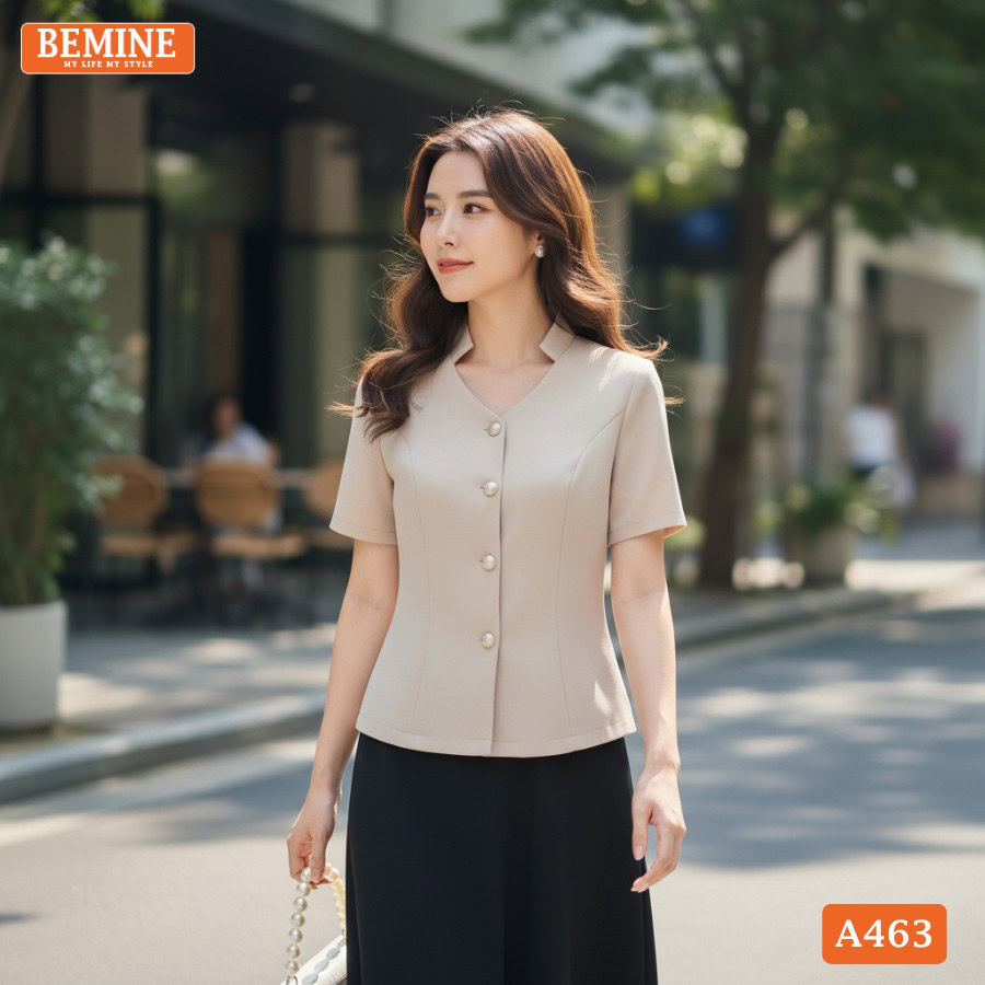 Áo Thiết Kế BEMINE Cổ V Đính Cúc A463 1 Áo thiết kế BEMINE cổ v đính cúc A463 giúp tôn vùng cổ thanh thoát.