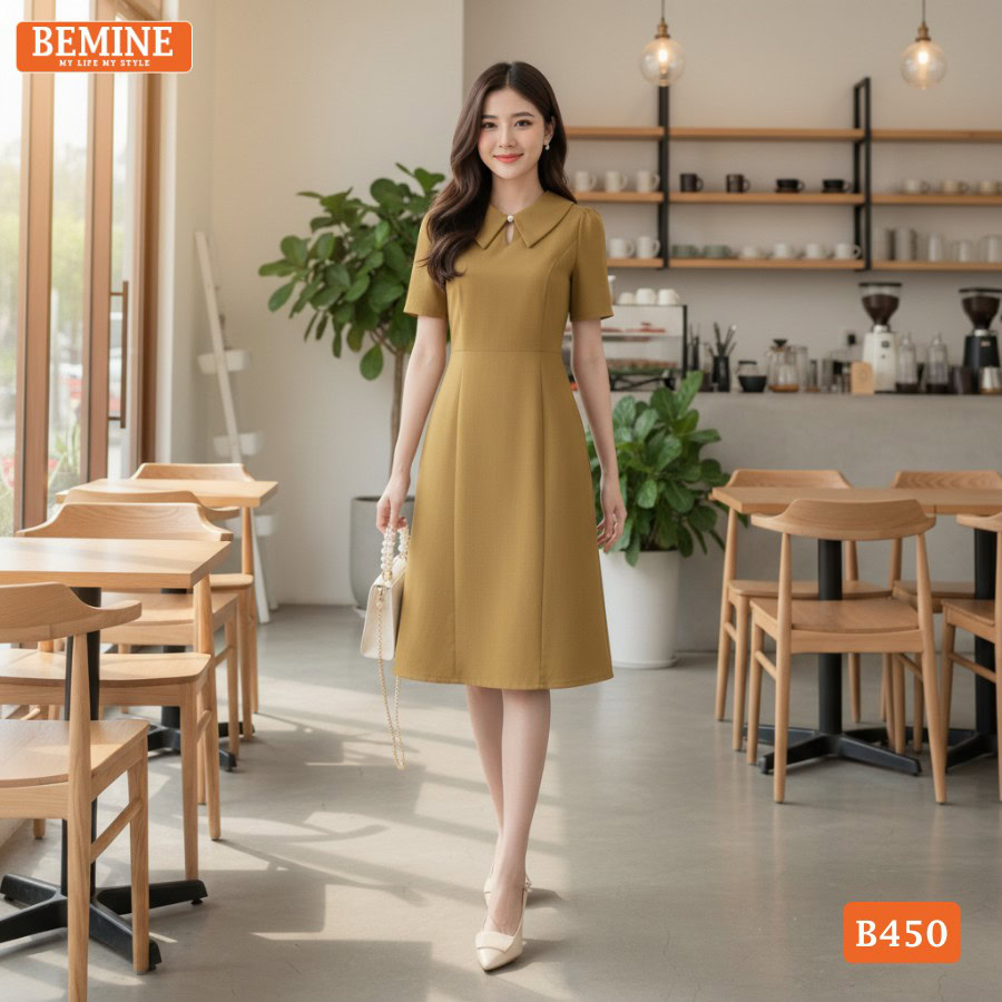 Đầm Thiết Kế BEMINE Dáng Chữ A Cổ Sơ Mi Giọt Nước B450 4 Người mẫu diện đầm BEMINE B450 màu vàng trẻ trung và rạng rỡ.